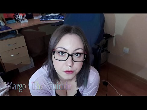 ❤️ Секси девојка со наочари длабоко го цица дилдото на камерата ️❌ Порно кај нас mk.porngameshub.ru